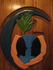 00Logo-carved